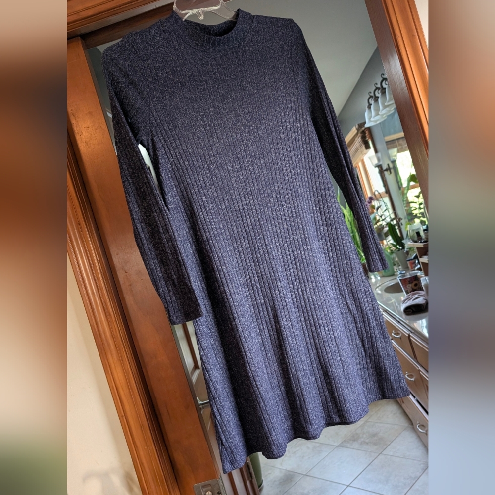 Old Navy Long Sleeve Navy Dress - Picture 2 of 8